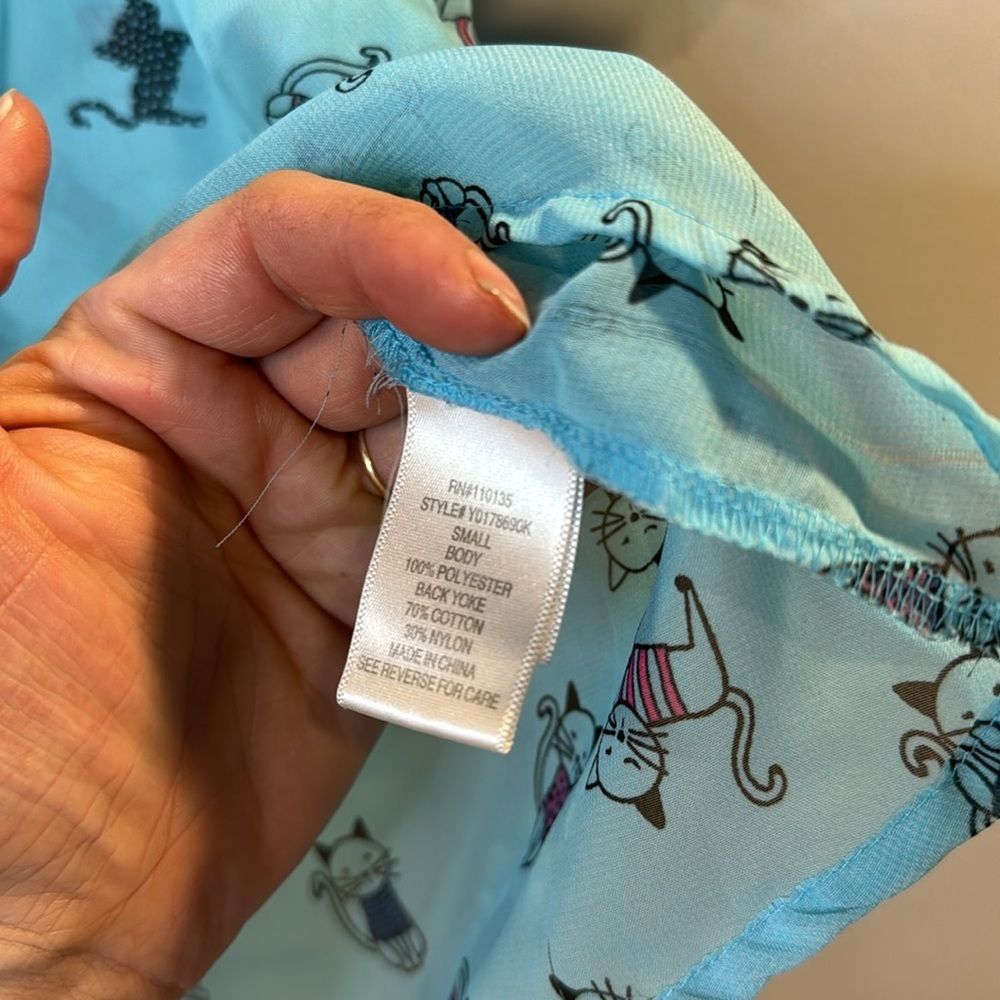 Kitty sheer button down top - Picture 7 of 12